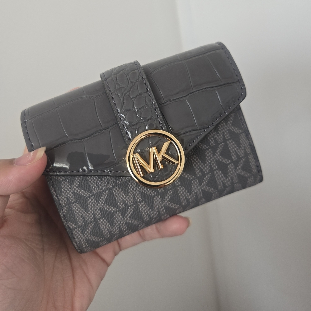 Michael Kors Bifold wallet gray